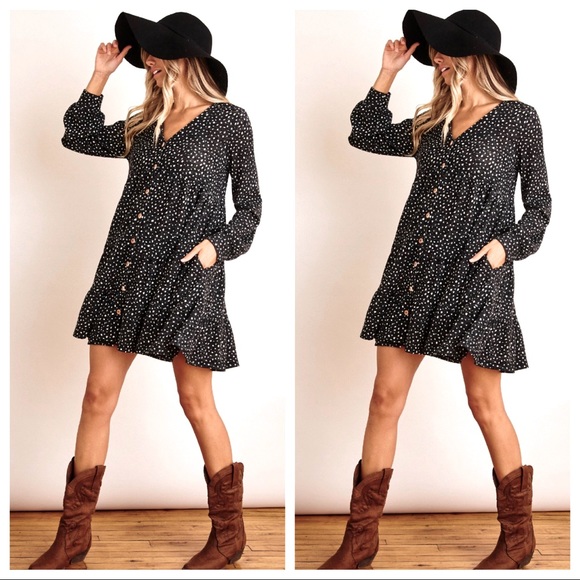 Fabulous Boho Chic Dotted Tiered Long Sleeve Button Dress - Picture 2 of 5